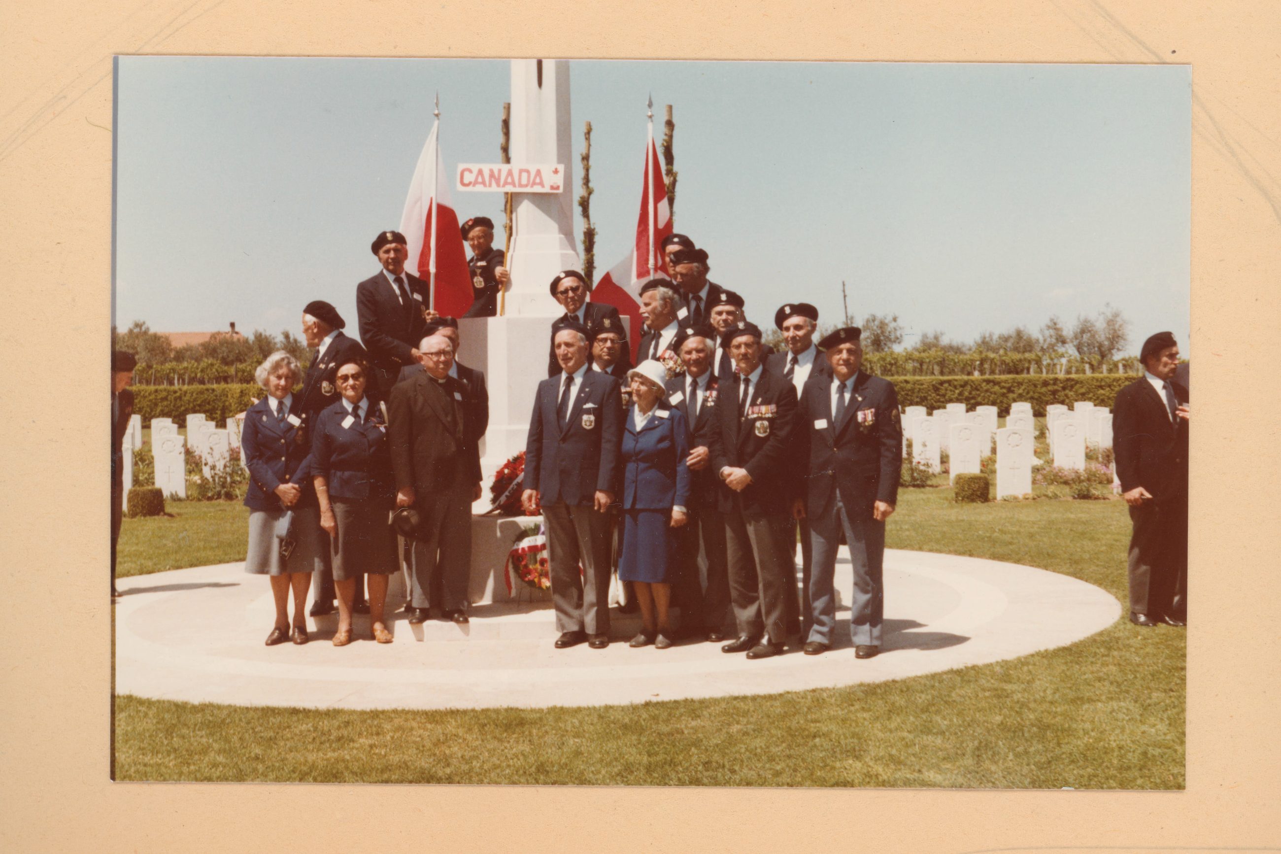 An SPK delegation during the celebrations marking the 40th anniversary of the Battle of Monte Cassino in Italy, 1984.